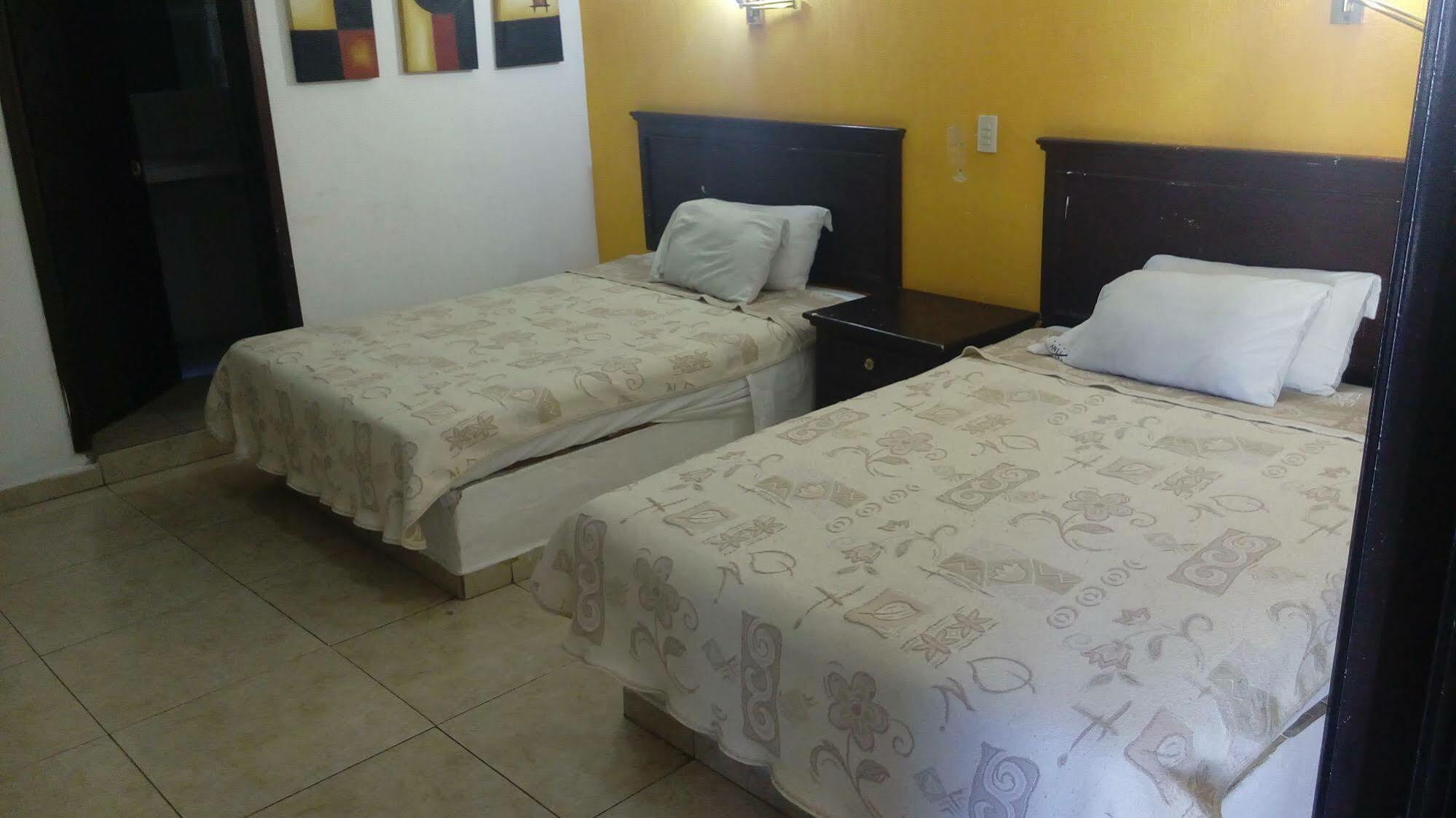 ספופן Hotel Nuevo Vallarta מראה חיצוני תמונה